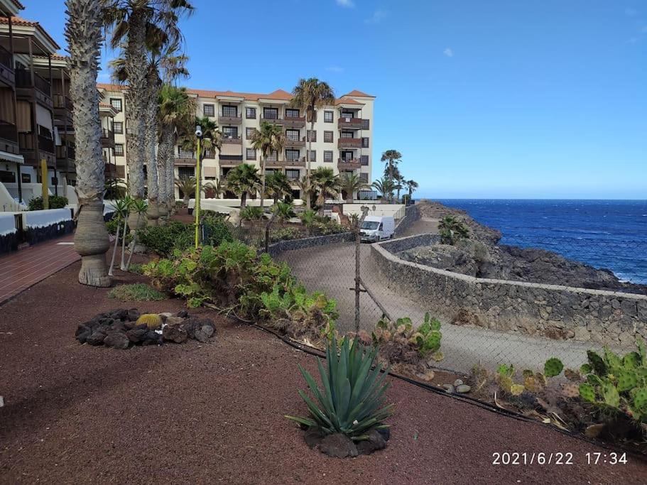 Amazing Seaview Balcon Del Mar Glass Veranda طوستا ديل سيلونثيو المظهر الخارجي الصورة
