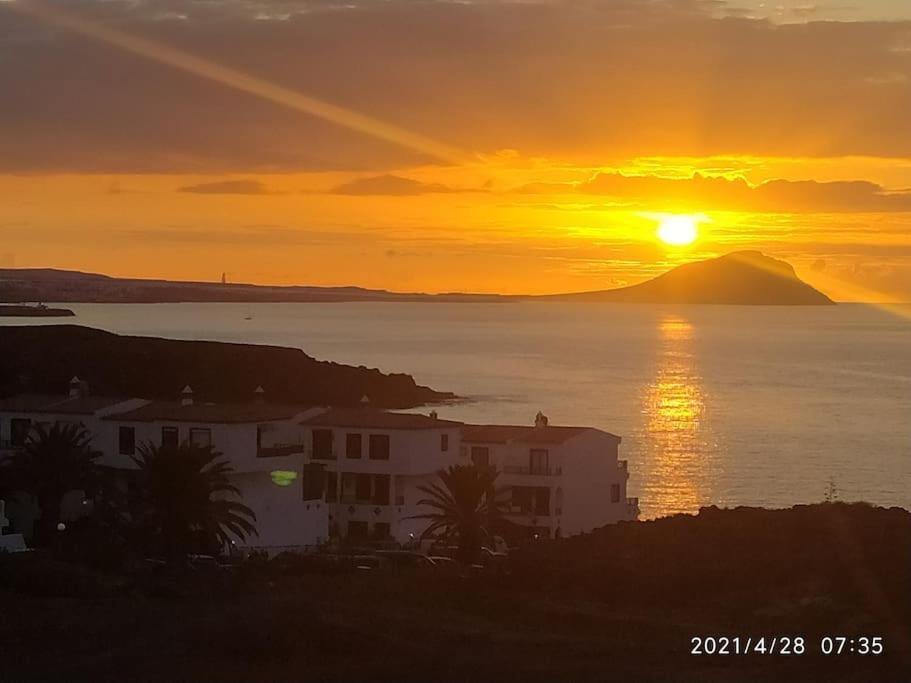 Amazing Seaview Balcon Del Mar Glass Veranda طوستا ديل سيلونثيو المظهر الخارجي الصورة
